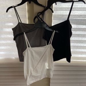 Set of 3 neutral tank tops